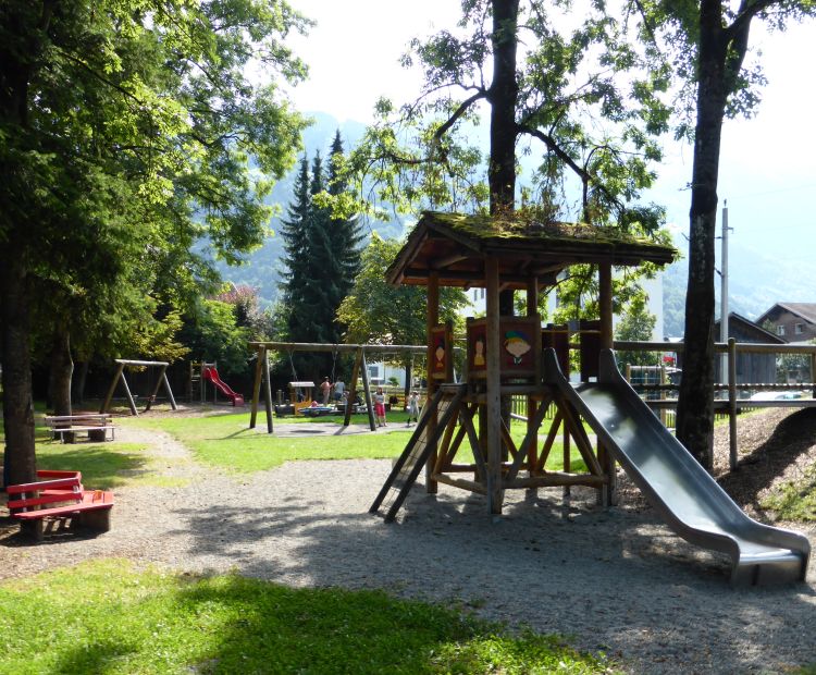 __NO_NAME__ __NO_NAME__