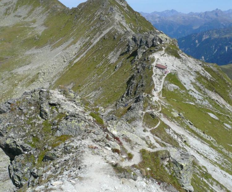 Christina Wachter - Montafon Tourismus GmbH_Christina Wachter St. Antönier Joch