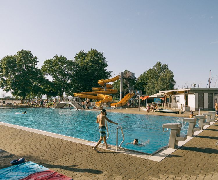 Strandbad Hard Strandbad Hard