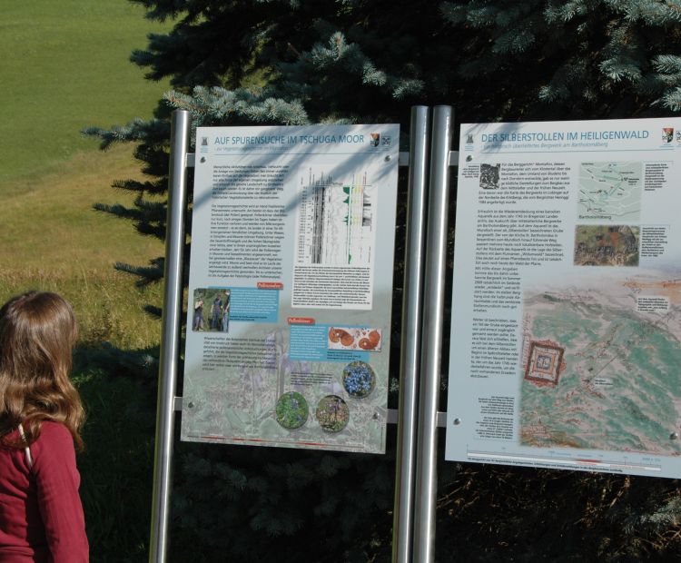 Prof. Dr. Rüdiger Krause und Mitarbeiter, Institut für Archäologische Wissenschaften der Goethe-Universität Frankfurt am Main - Prof. Dr. Rüdiger Krause, Montafon-Projekt der Goethe-Universität Frankfurt am Main Bergknappenweg Tafeln am Tschuga