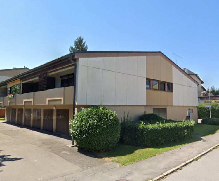 AuÃenansicht Kleine vollständig ausgestattete Wohnung in ruhiger Lage (c) Theresa Falser AuÃenansicht Kleine vollständig ausgestattete Wohnung in ruhiger Lage (c) Theresa Falser