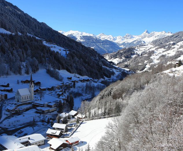 Winterwandern im Silbertal Winterwandern im Silbertal