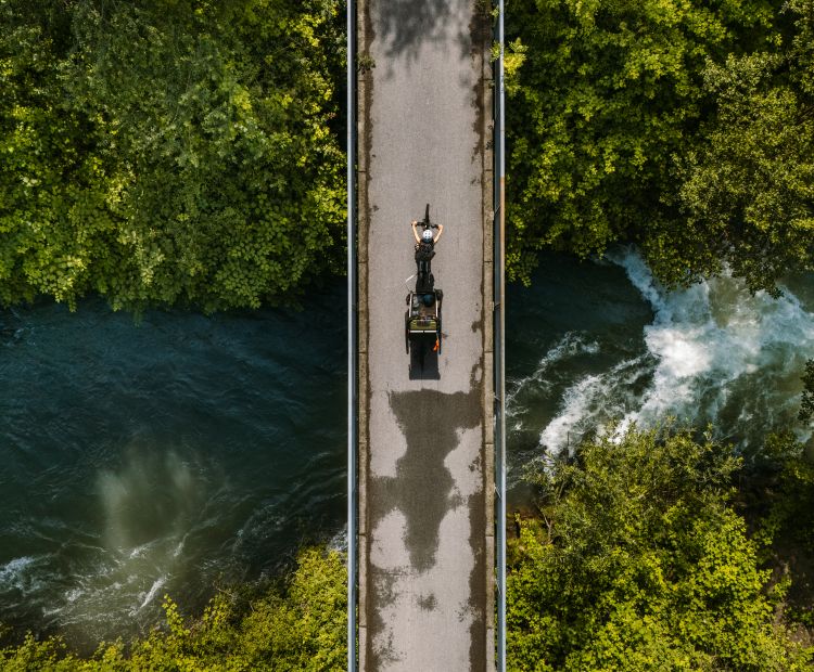 Radweg Ach, Rad mit Kiki Radweg Ach, Rad mit Kiki