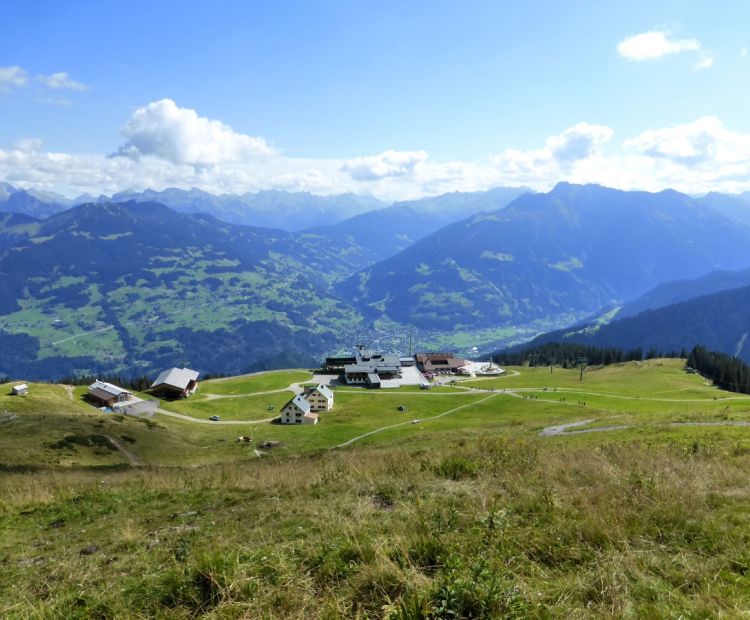 Blick auf die Bergstation Grüneck Blick auf die Bergstation Grüneck