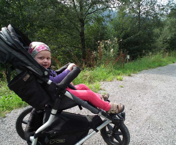 Kinderwagentauglicher Weg Kinderwagentauglicher Weg