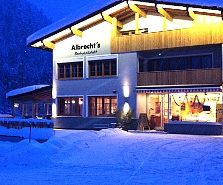 Tourismusbüro Stuben .jpg.jpeg