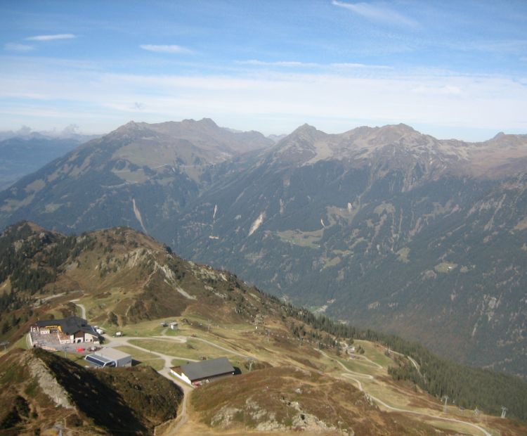 Startpunkt der Tour: Bergrestaurant Nova Stoba Startpunkt der Tour: Bergrestaurant Nova Stoba