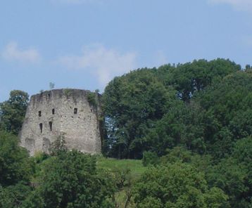 Barbara Neyer - www.Bodensee-Vorarlberg.com Schlins, Burgruine Jagdberg