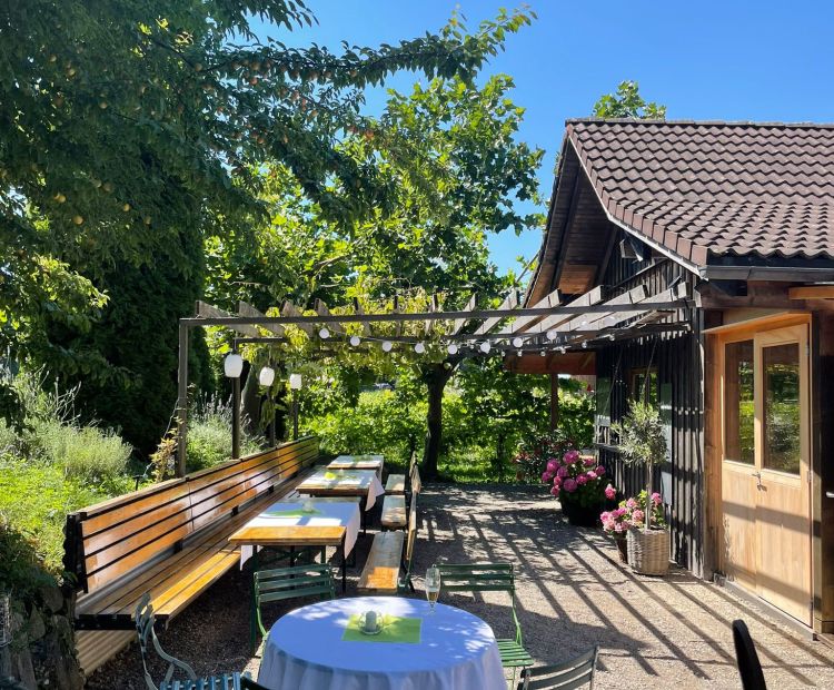 Weinschenke Echt Dornbirn (c) Weinschenke Echt Weinschenke Echt Dornbirn (c) Weinschenke Echt