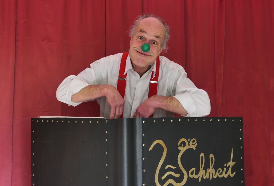 Die Wahrheit_1.jpg Die Wahrheit_1.jpg