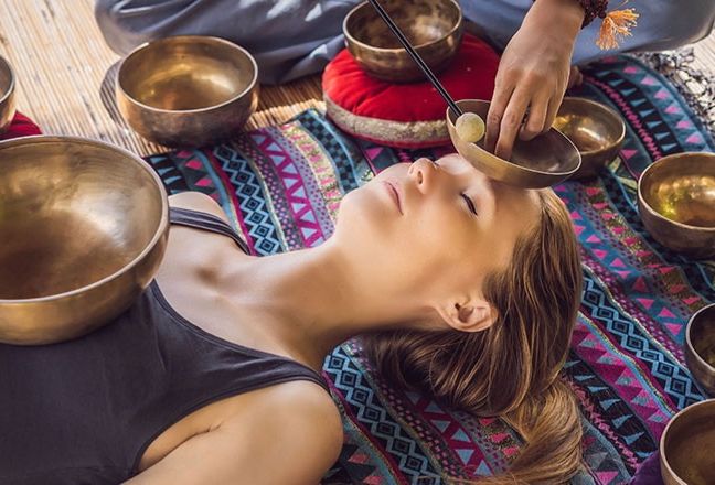 Klangschalenmassage_Kornelia_Ruemmele-Gstrein.jpeg Klangschalenmassage_Kornelia_Ruemmele-Gstrein.jpeg