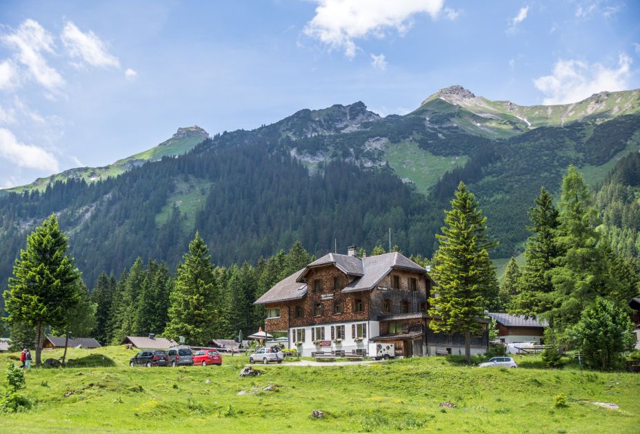 Alpengasthof Gamperdona im Nenzinger Himmel Alpengasthof Gamperdona im Nenzinger Himmel