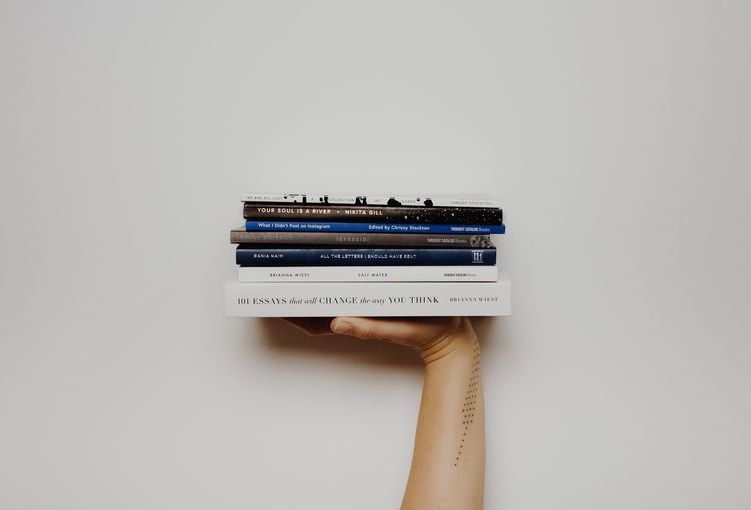 Literatur.jpg Literatur.jpg