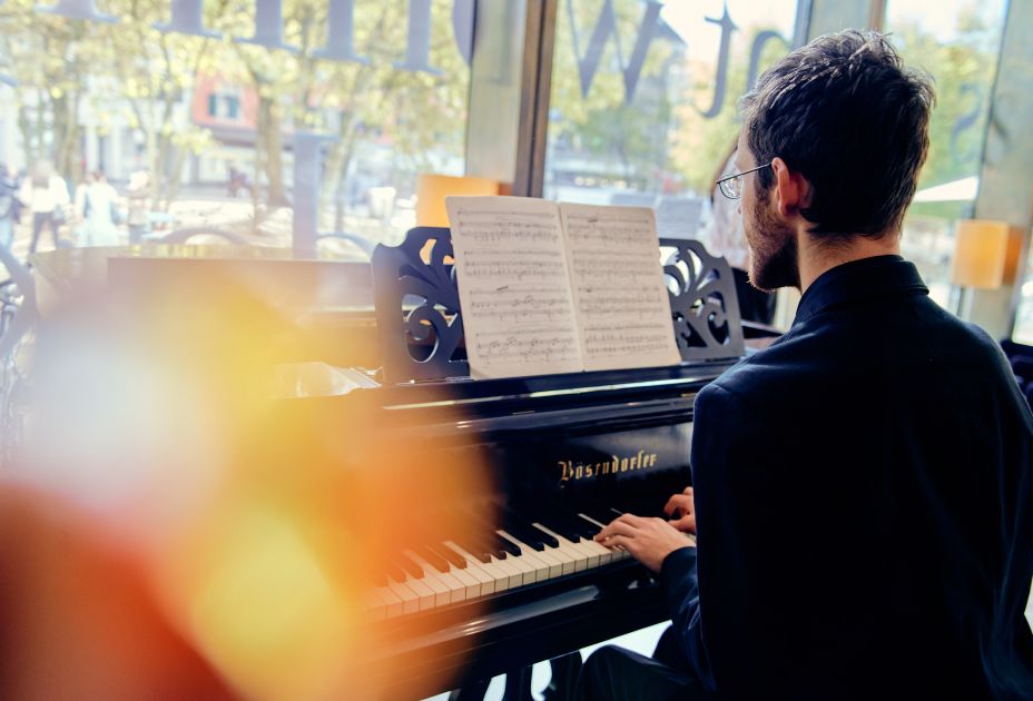 Konzert am Mittag Konzert am Mittag