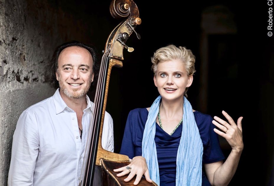 renate bauer- bonaccorso hell R. Cifarelli 21_pp.jpg