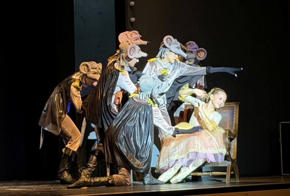 2026_Kinderballett_Nussknacker.jpg 2026_Kinderballett_Nussknacker.jpg