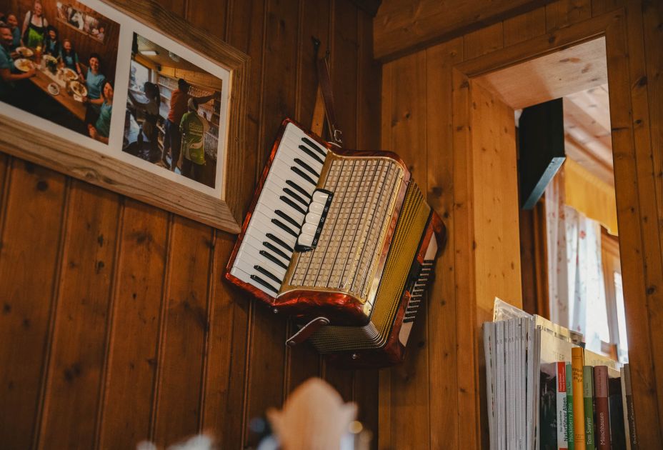 Handorgel im Berghaus Mattajoch