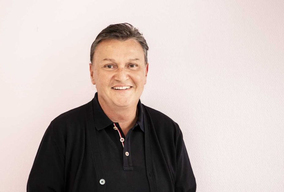 Dr. Loacker Portraitfoto_Dr_Loacker.jpg
