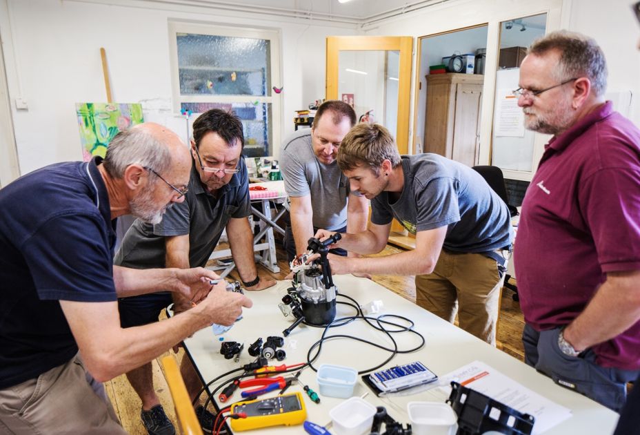 Repair Team Repair Team