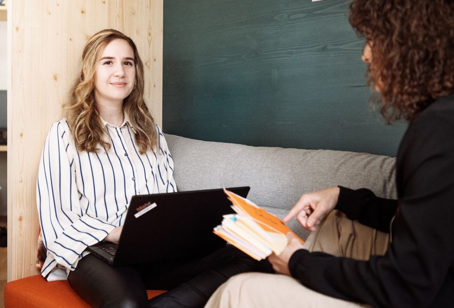 asset-30bcace9453a6eed908d.jpg asset-30bcace9453a6eed908d.jpg