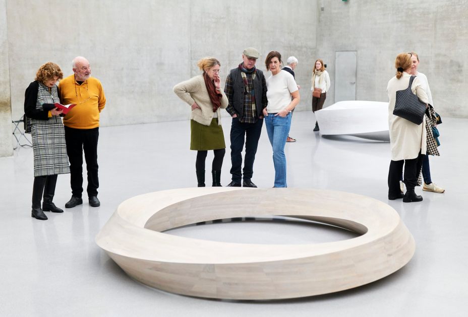 AusstellungserÃ¶ffnung Koo Jeong A