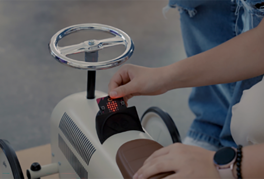 Thymio: Labyrinth & Morph Thale: KI entdecken Thymio: Labyrinth & Morph Thale: KI entdecken