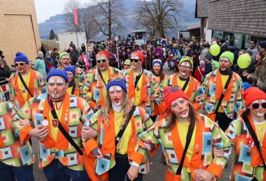 Bucher Fasnat 2026, Umzug Richtung Dorfzentrum