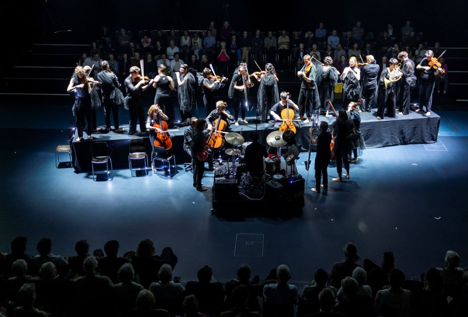 freebruckner, (c) Patrick Hurlimann 2025_MZ_freebruckner_-c-patrick-hu-rlimann_luzern_festiv-al-3.jpg