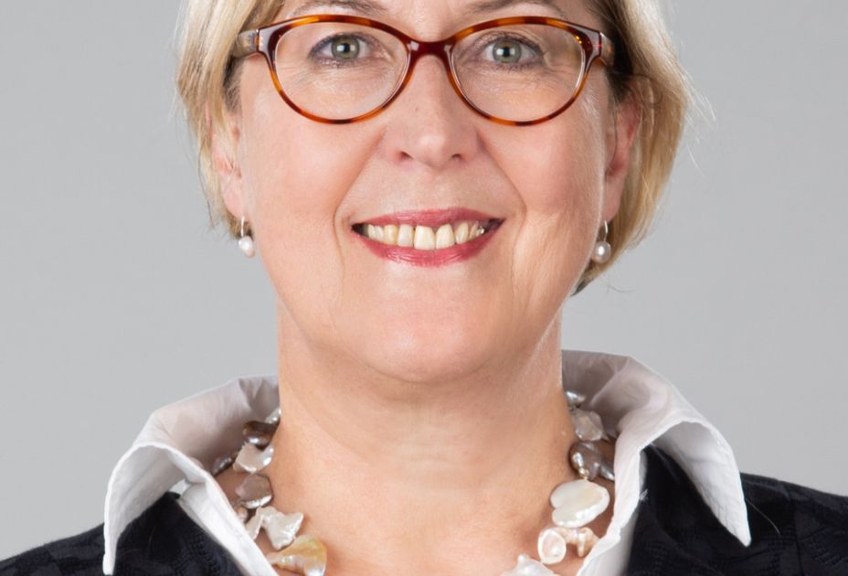 elke-vera_961px.webp.jpeg elke-vera_961px.webp.jpeg