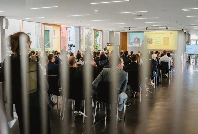 145 - Business-Summit 2025-142.a8749208.webp