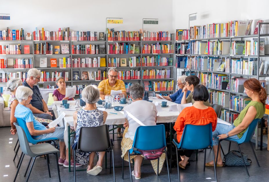 Shared Reading_FrÃ¼hjahr 2025.jpg