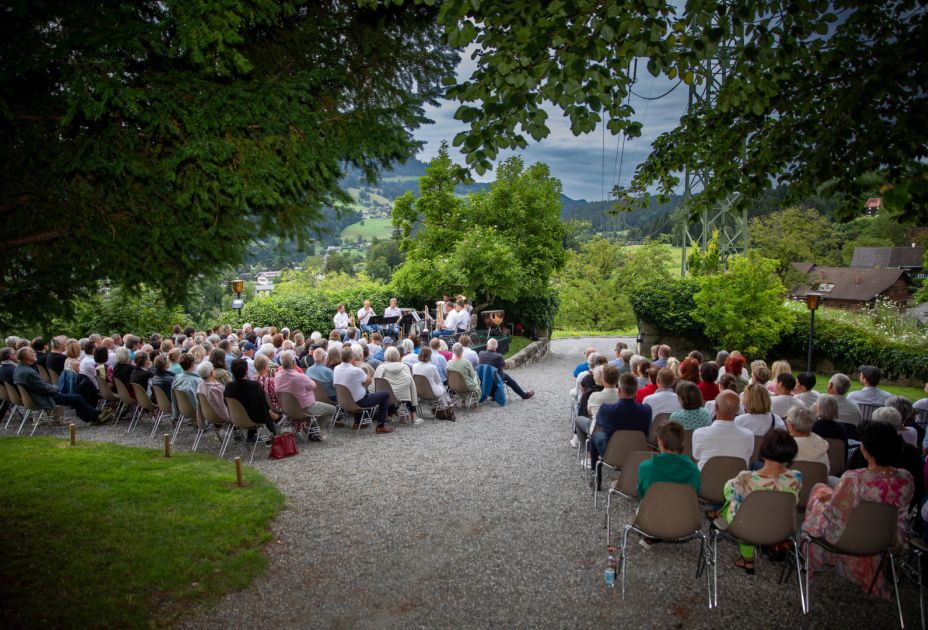 Sommerkonzert am Schloss Sommerkonzert am Schloss