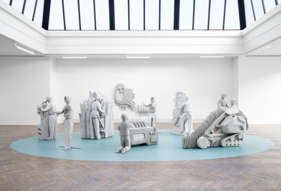 4_Anna HulaÄovÃ¡, Eating Planet, House of Arts, Brno, photo by Polina Davydenko (2).jpg