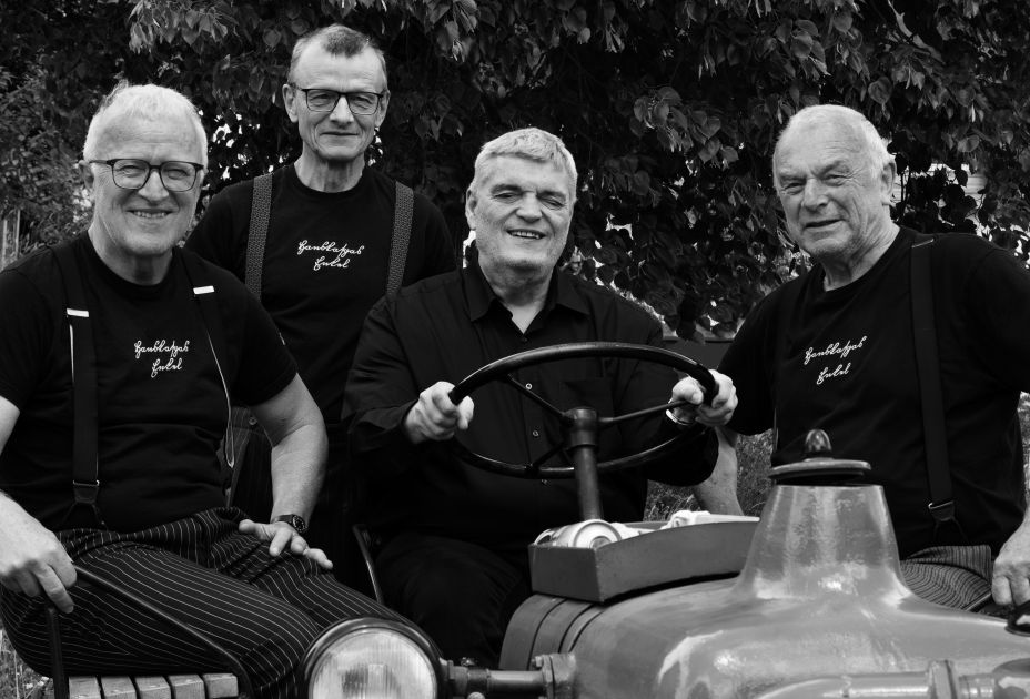 pressefoto_hanskaspasenkel-sw.jpg pressefoto_hanskaspasenkel-sw.jpg