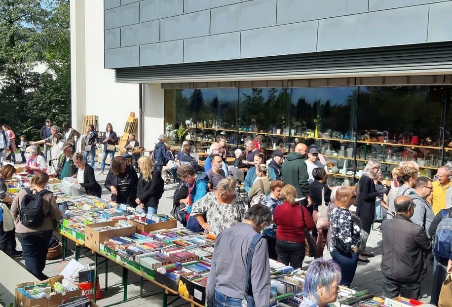 2025_Flohmarkt_Tisis.jpg 2025_Flohmarkt_Tisis.jpg