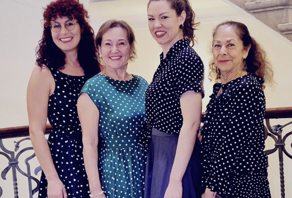 Ensemble Velvet Ensemble Velvet