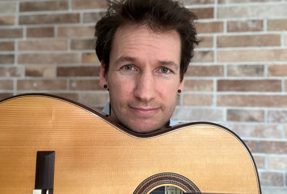 17. Mai Benjamin Kuhn Gitarrist by m.mosman.jpeg