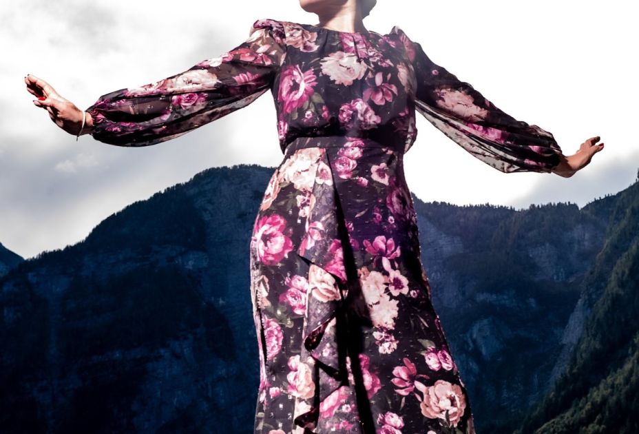 aida_loos_zeitloos_pressefoto_ohne_text.jpg aida_loos_zeitloos_pressefoto_ohne_text.jpg