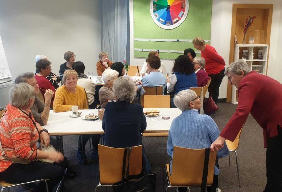 Frauenoase am Ramschwagplatz Frauenoase am Ramschwagplatz