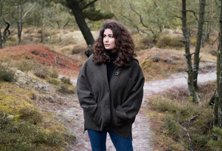 2026_Bücherliebelei_Jasmin_Schreiber_Foto__c_Jasmin_Schreiber.png 2026_Bücherliebelei_Jasmin_Schreiber_Foto__c_Jasmin_Schreiber.png