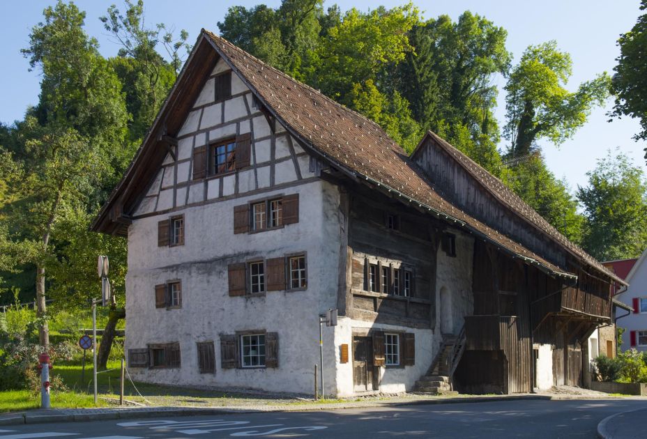 Schlossguggerhaus (c)Hanno Thurnher Fotografie.jpg