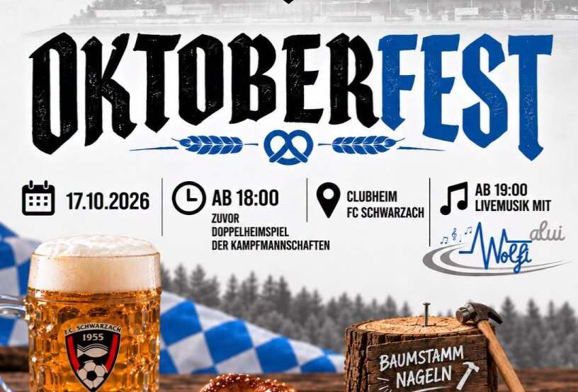 Ein Bierkrug und Brezeln auf einem Tisch Ein Bierkrug und Brezeln auf einem Tisch