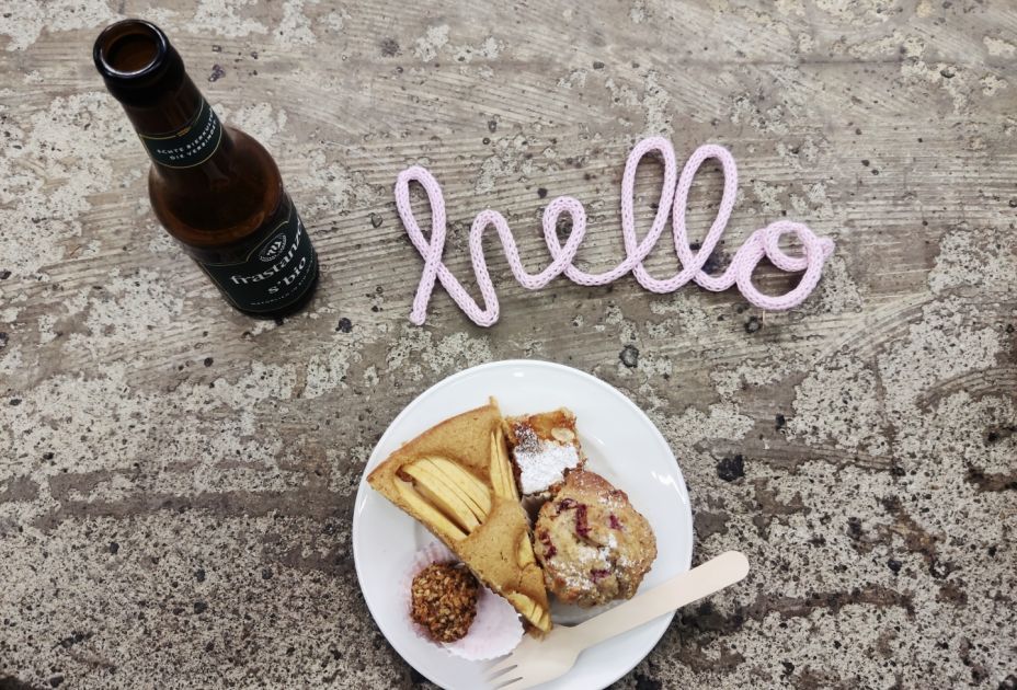 Strickerei in der Stickerei Strickerei in der Stickerei