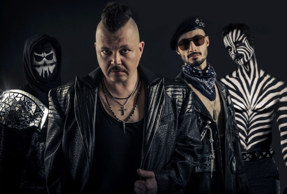 SM_BandOnBlack_Final_2025.jpg SM_BandOnBlack_Final_2025.jpg