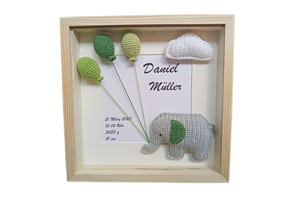 Bilderrahmen_mit_Babydaten_haekelkurs.jpg