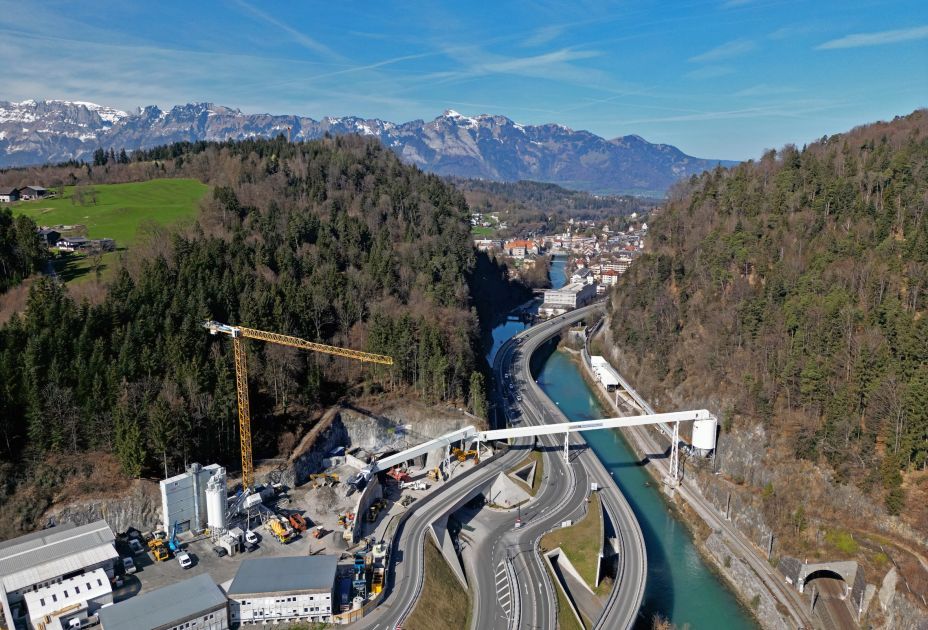 Stadttunnel_Feldkirch_Portalbereich_Felsenau_@Land_Vorarlberg__medienzoo.jpg