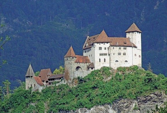 2026_Rheticus_Balzers_c. Joseph Hendrix_Ansicht der Burg Gutenberg, Balzers.jpg 2026_Rheticus_Balzers_c. Joseph Hendrix_Ansicht der Burg Gutenberg, Balzers.jpg