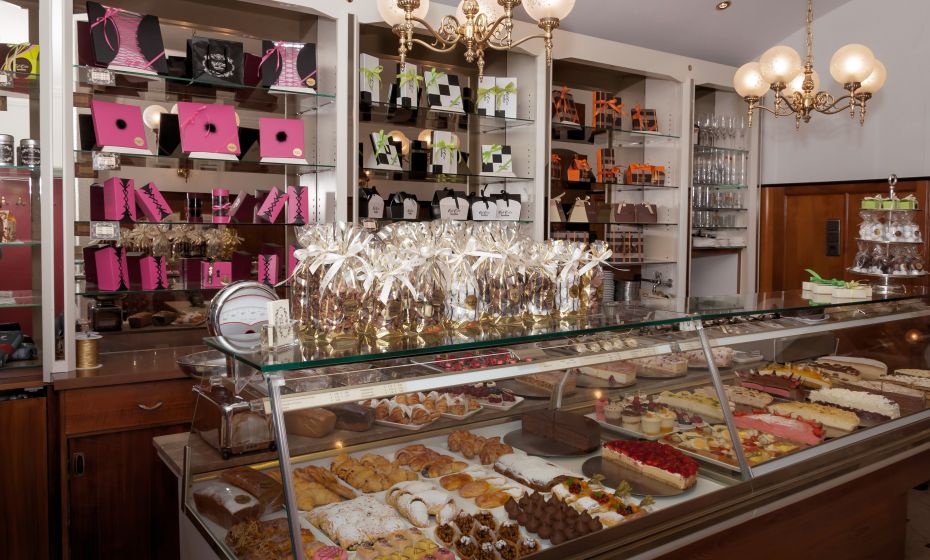 Innenansicht (c) CafÃ© Conditorei GÃ¶tze Cafe GÃ¶tze