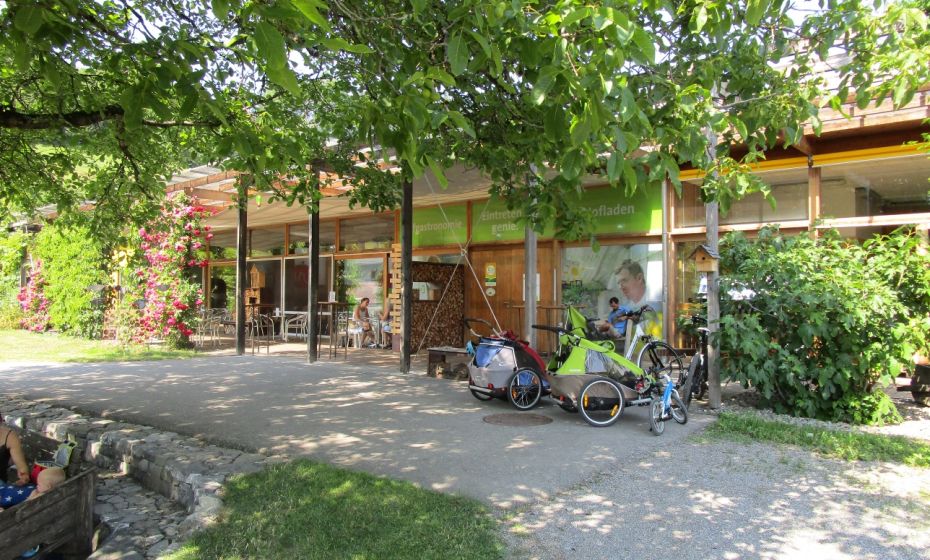 Empfehlenswerter Rastplatz beim Sunnahof. Gastronomie von Montag - Freitag.