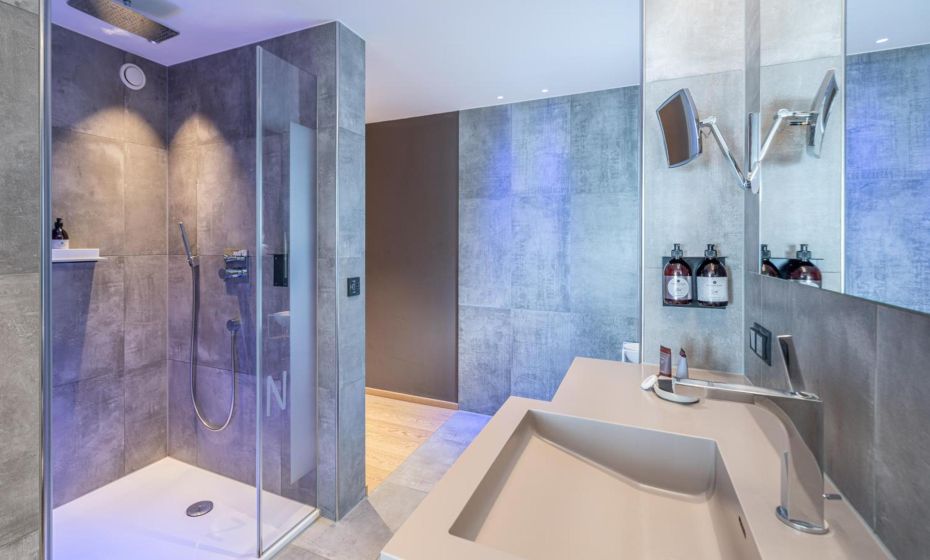 hirschen dornbirn - das boutiquestyle hotel - skyrelax & wellness im rooftop